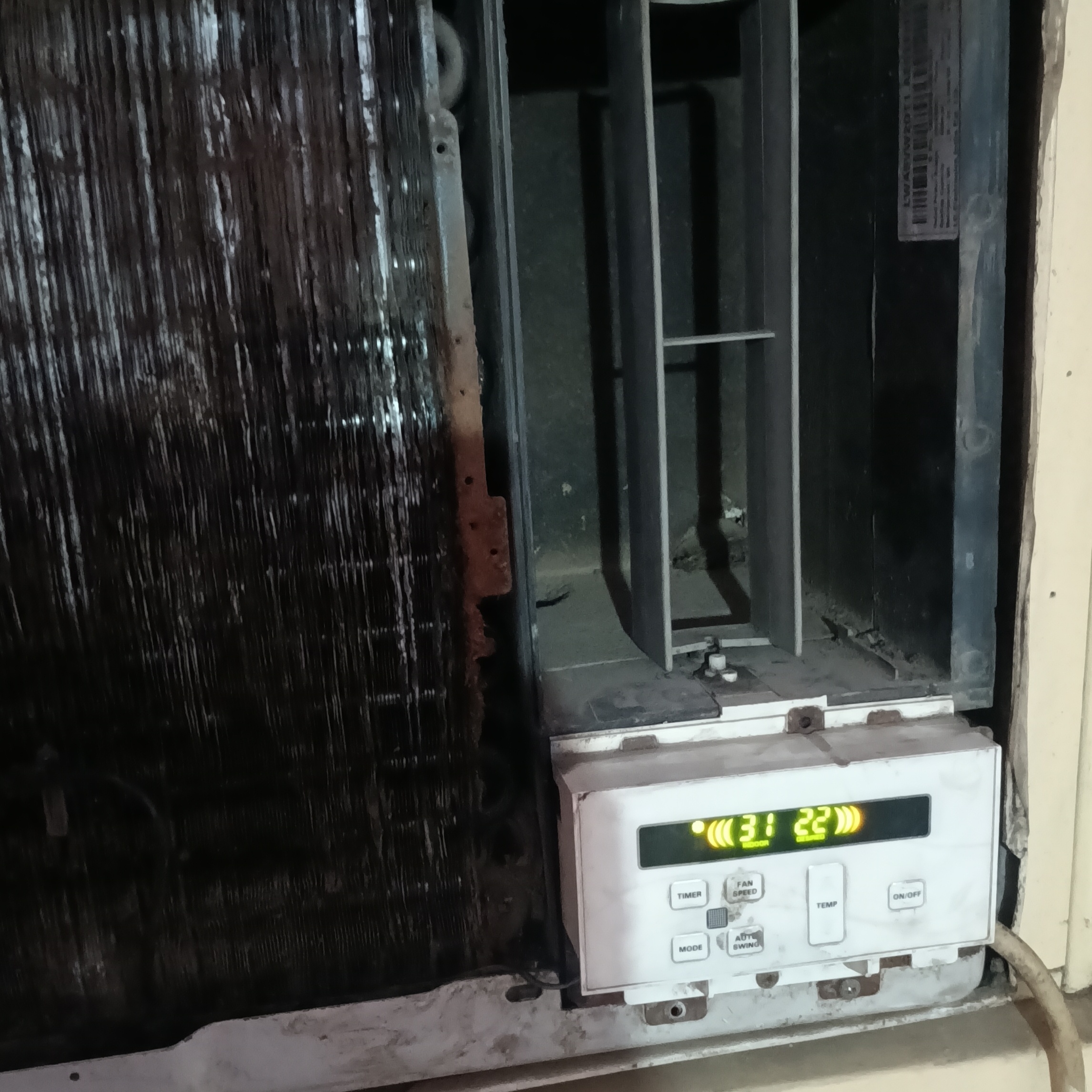 LG Window AC Display Problem No Power Repair in Dwarka Delhi