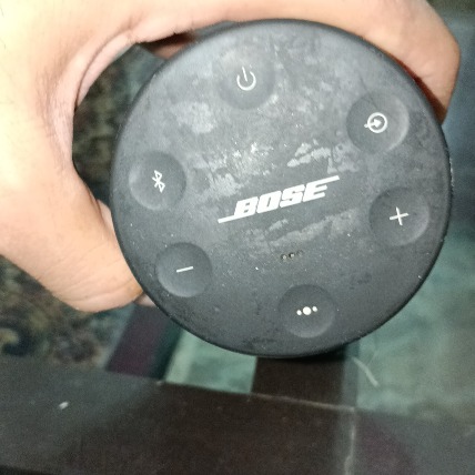 Bose Bluetooth Speaker Water Damage Repair in Dwarka Delhi